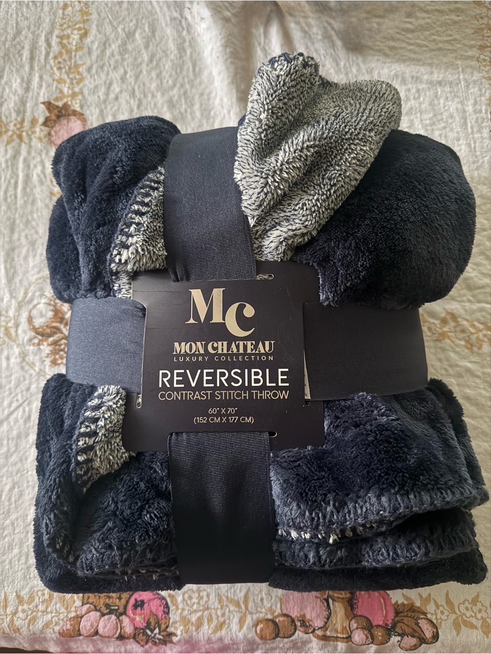 BNWTs Reversible Blanket